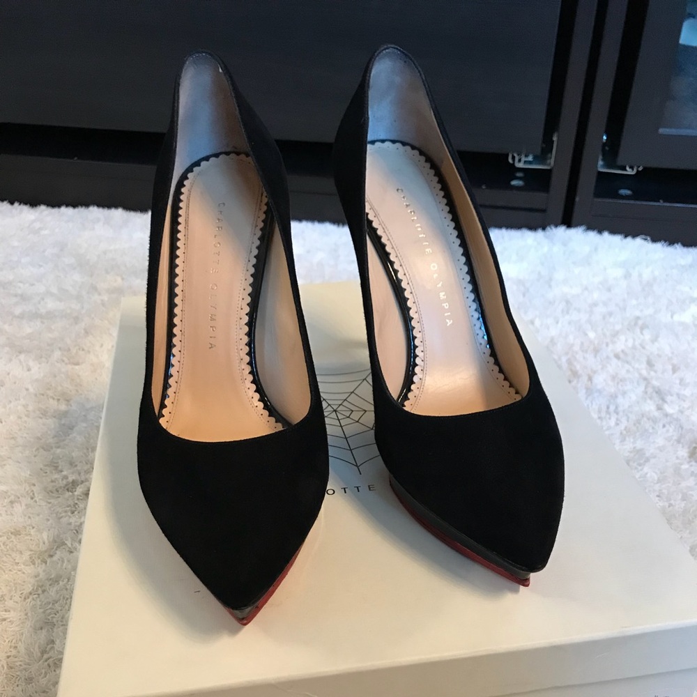 Charlotte Olympia Debbie pumps